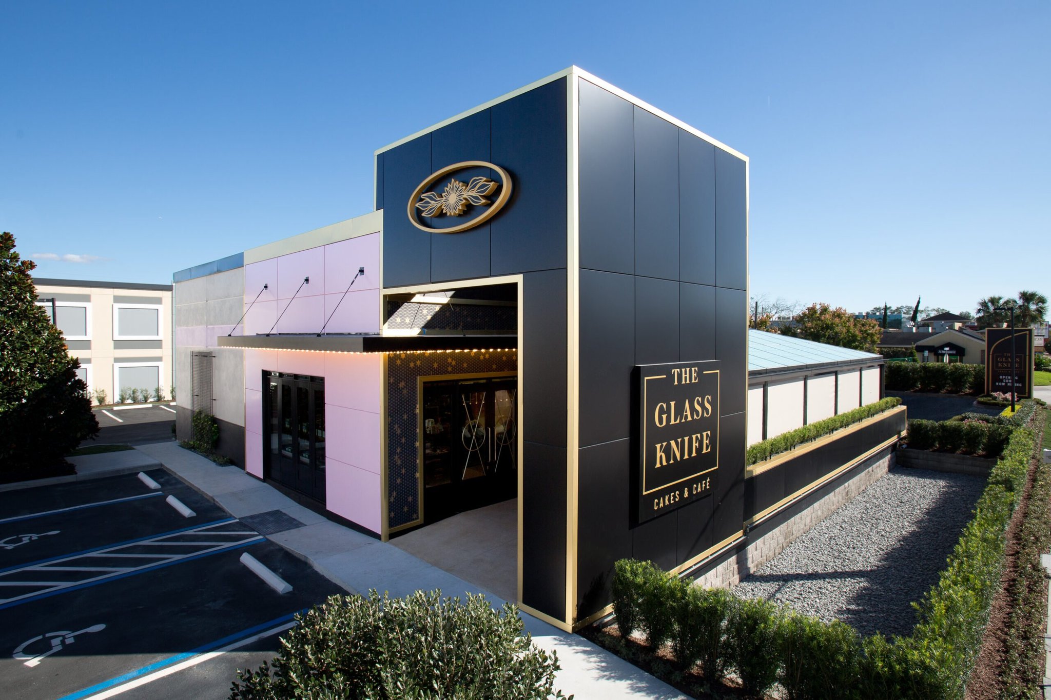 The Glass Knife Orlando Avenue location in Winter Park, Florida